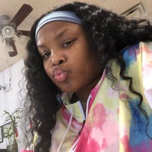 Meet your Posher, Kei